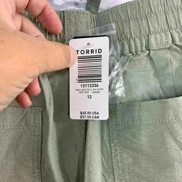 NWT TORRID Drawstring Sage Green Shorts - Picture 8 of 9